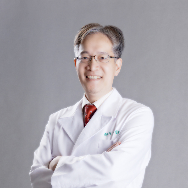 鄭名地醫師照片